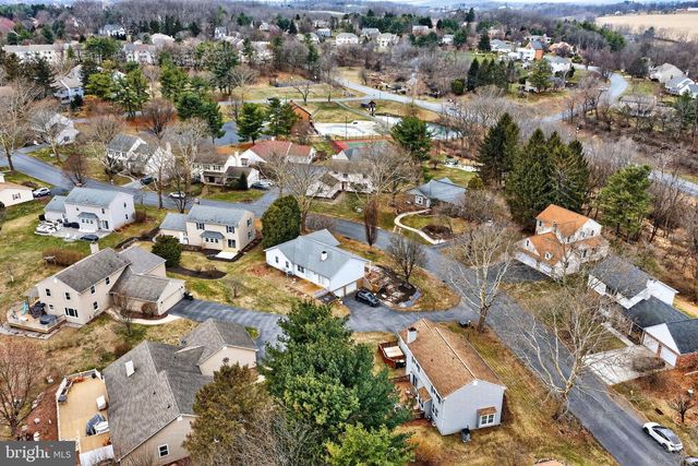 7914 WOODSBLUFF RUN, Fogelsville, PA 18051