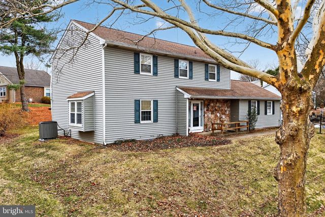 7914 WOODSBLUFF RUN, Fogelsville, PA 18051