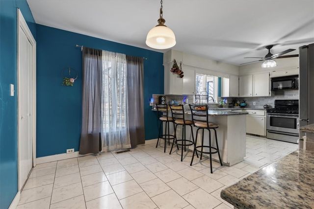 2002 17th Street, Rogers, AR 72758