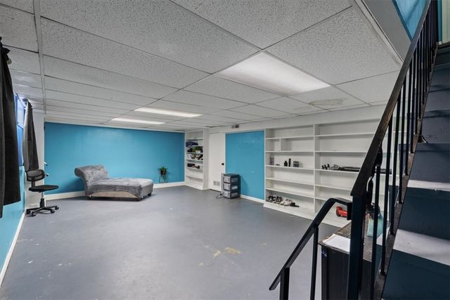 2002 17th Street, Rogers, AR 72758