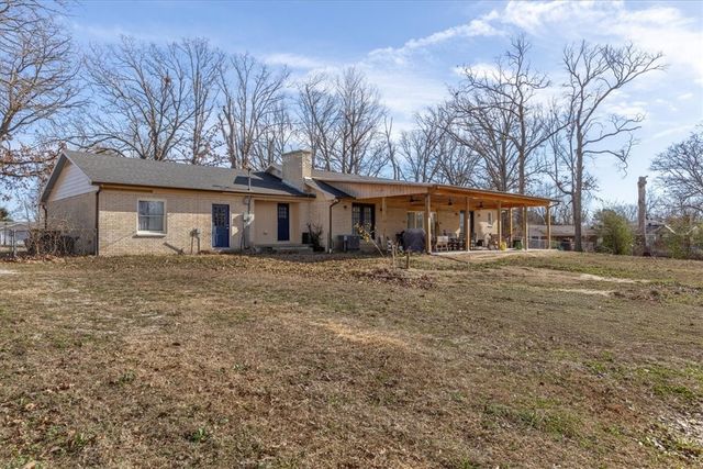 2002 17th Street, Rogers, AR 72758