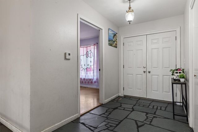 2002 17th Street, Rogers, AR 72758