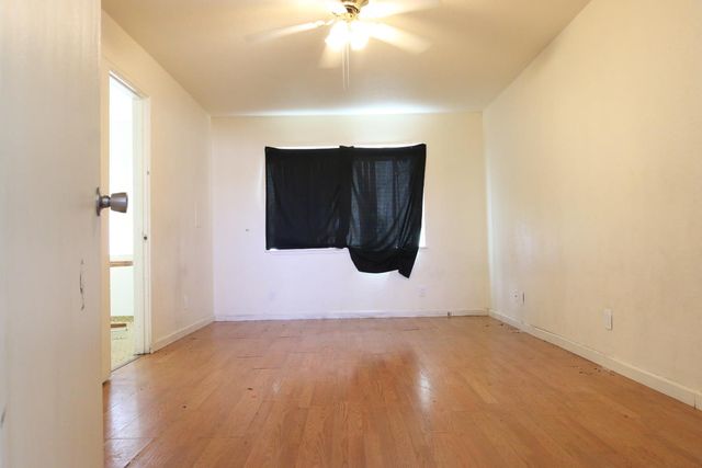 1789 Beverly Ave, Olivehurst, CA 95961