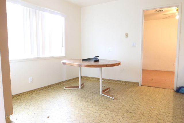 1789 Beverly Ave, Olivehurst, CA 95961