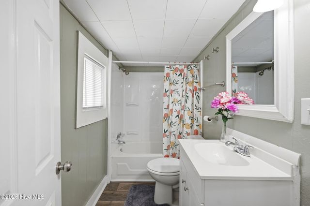 305 S Mcdaniel Street, Kinston, NC 28501