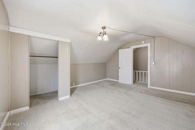 305 S Mcdaniel Street, Kinston, NC 28501