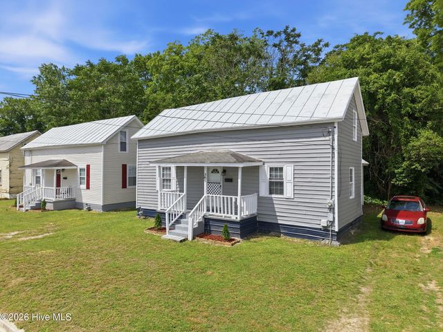 305 S Mcdaniel Street, Kinston, NC 28501