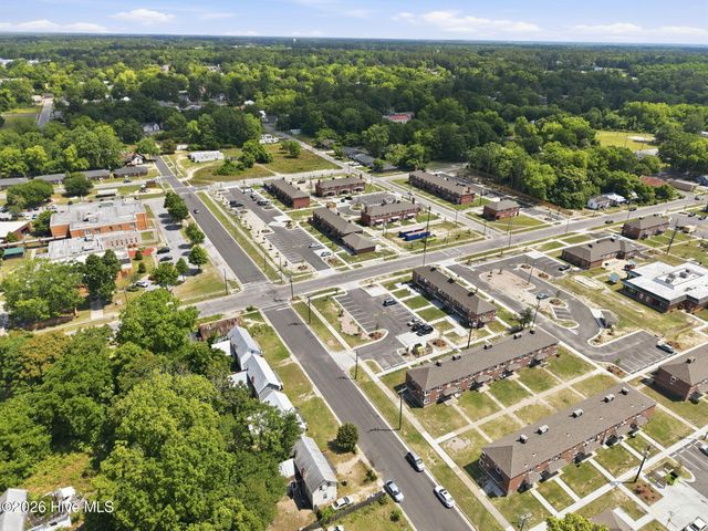 305 S Mcdaniel Street, Kinston, NC 28501