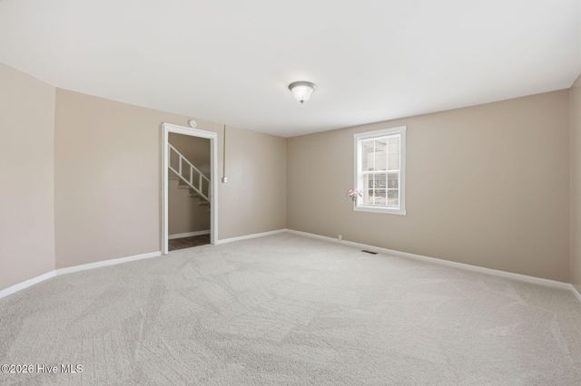 305 S Mcdaniel Street, Kinston, NC 28501