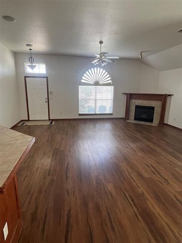 8 SW 132nd Street, Oklahoma City, OK 73170