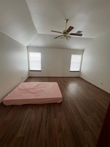 8 SW 132nd Street, Oklahoma City, OK 73170