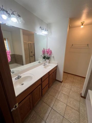 8 SW 132nd Street, Oklahoma City, OK 73170