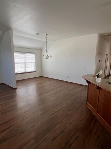 8 SW 132nd Street, Oklahoma City, OK 73170