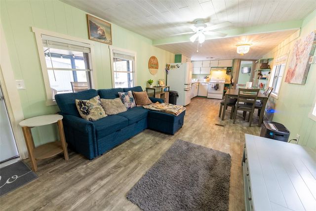 21162 NE 146TH PLACE, Fort Mc Coy, FL 32134