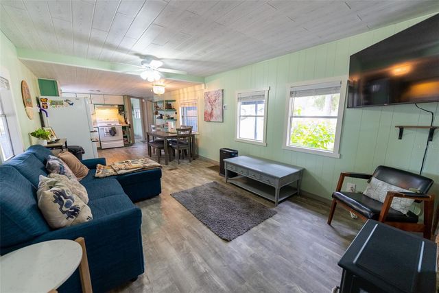 21162 NE 146TH PLACE, Fort Mc Coy, FL 32134