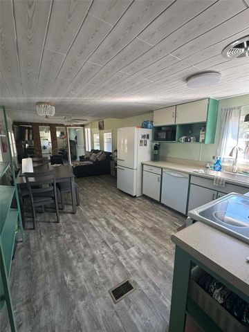 21162 NE 146TH PLACE, Fort Mc Coy, FL 32134