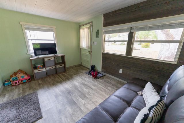 21162 NE 146TH PLACE, Fort Mc Coy, FL 32134