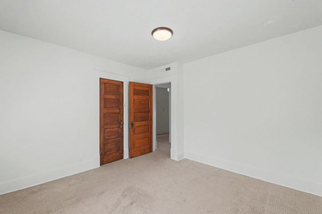 355 S Clifton, Wichita, KS 67218