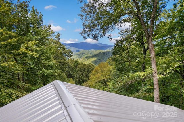 68 Lakey Gap Heights, Black Mountain, NC 28711