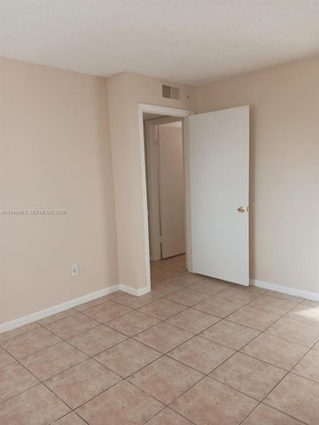 1239 SW 46th Avenue 903, Pompano Beach, FL 33069