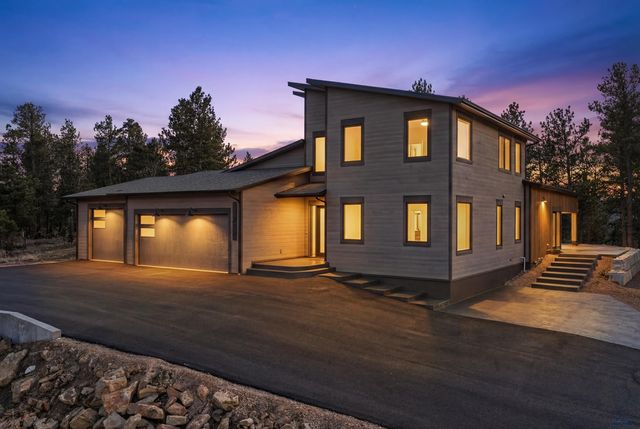 11829 VALLEY VIEW CIRCLE, Spearfish, SD 57783