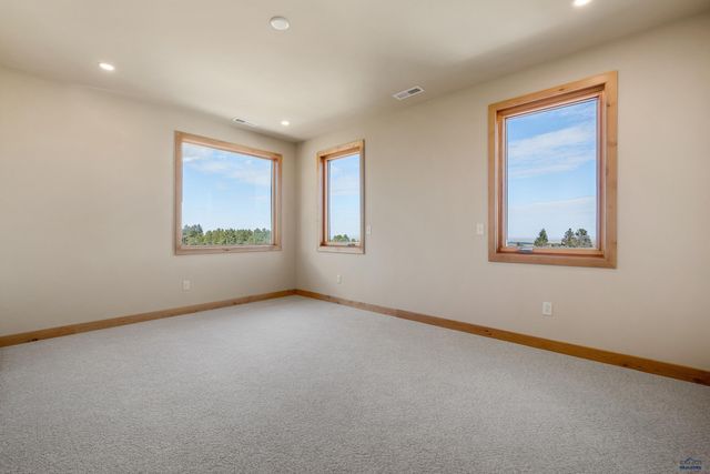 11829 VALLEY VIEW CIRCLE, Spearfish, SD 57783