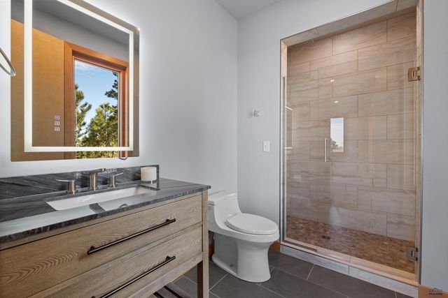 11829 VALLEY VIEW CIRCLE, Spearfish, SD 57783