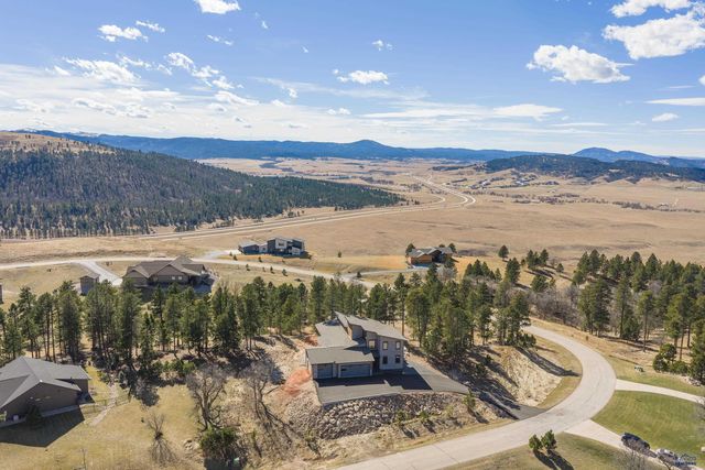 11829 VALLEY VIEW CIRCLE, Spearfish, SD 57783