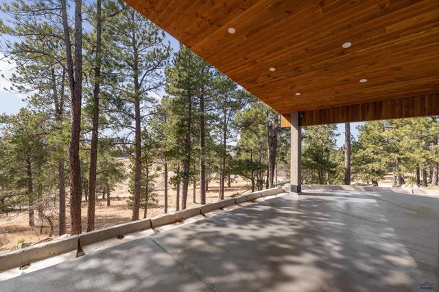 11829 VALLEY VIEW CIRCLE, Spearfish, SD 57783