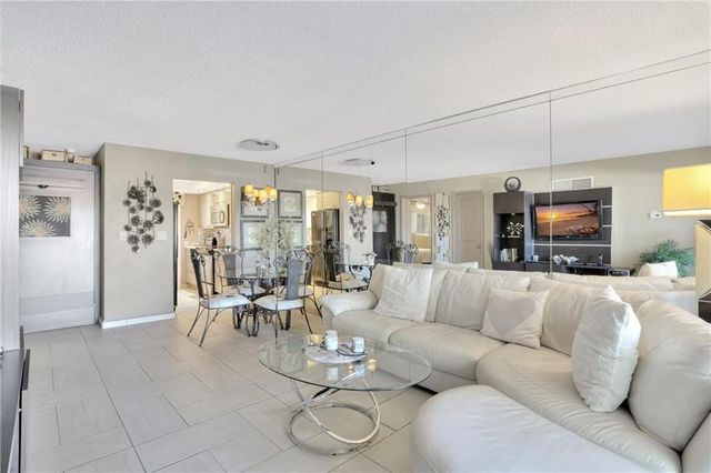 505 N Riverside Drive 4, Pompano Beach, FL 33062