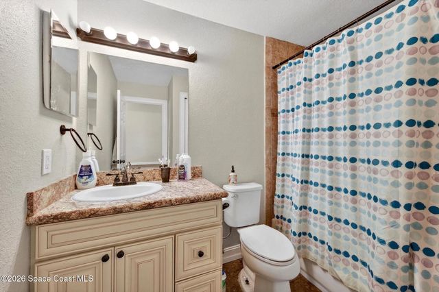 377 Emerson Drive NW, Palm Bay, FL 32907