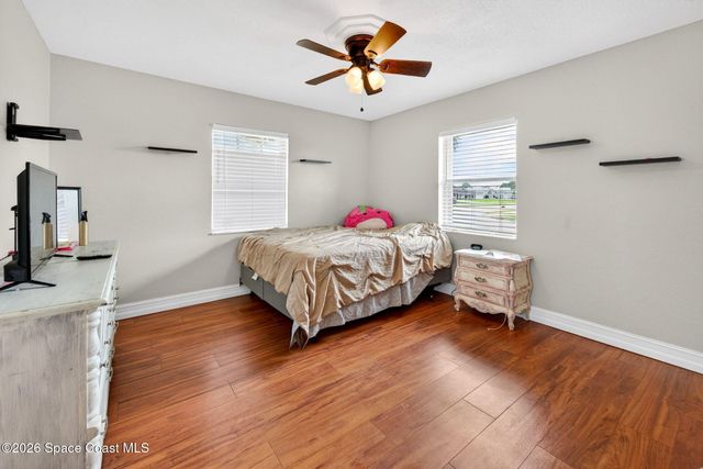 377 Emerson Drive NW, Palm Bay, FL 32907