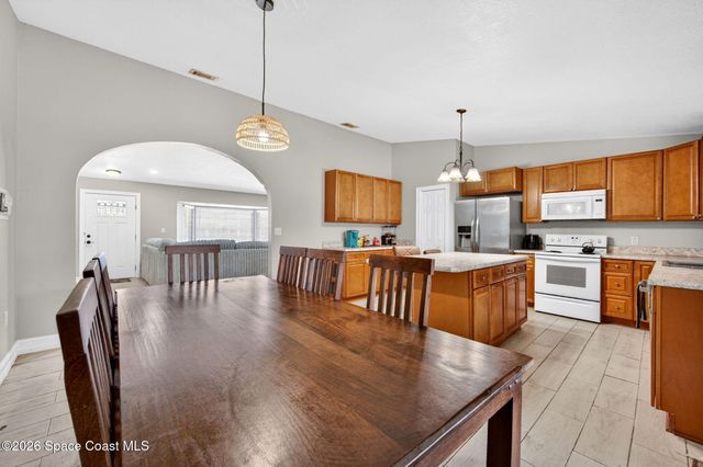 377 Emerson Drive NW, Palm Bay, FL 32907