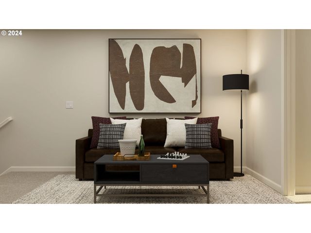 857 Sifuentez Court, Woodburn, OR 97071