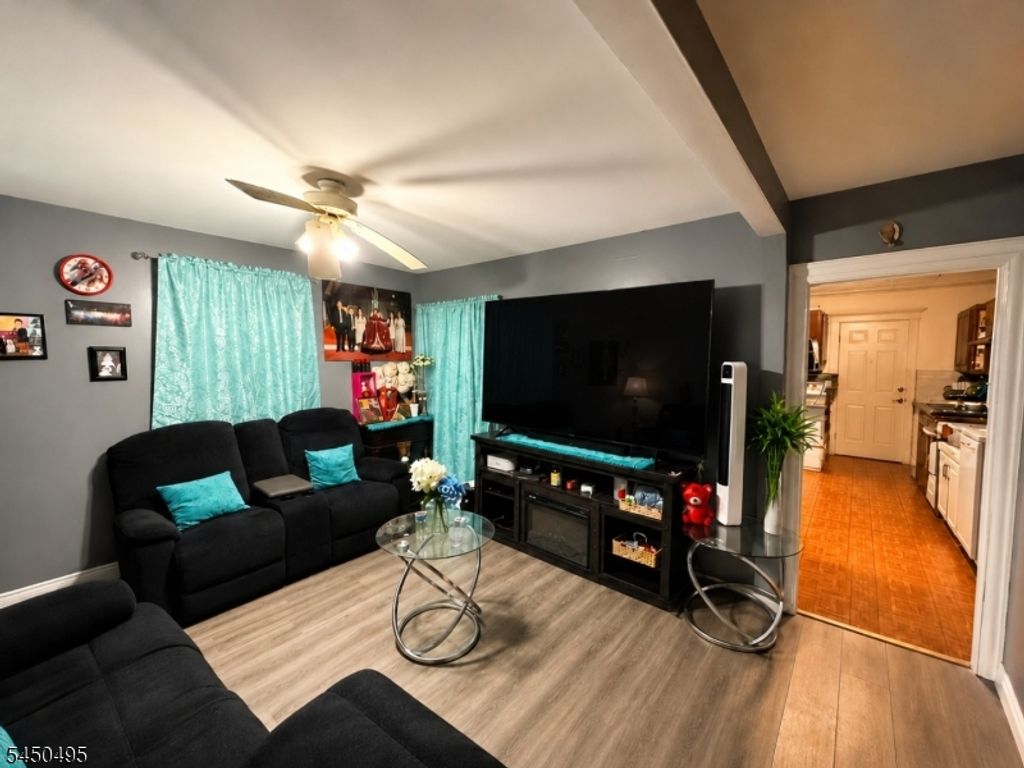 979 W 4Th St, Plainfield City, NJ 07063 — photo 2
