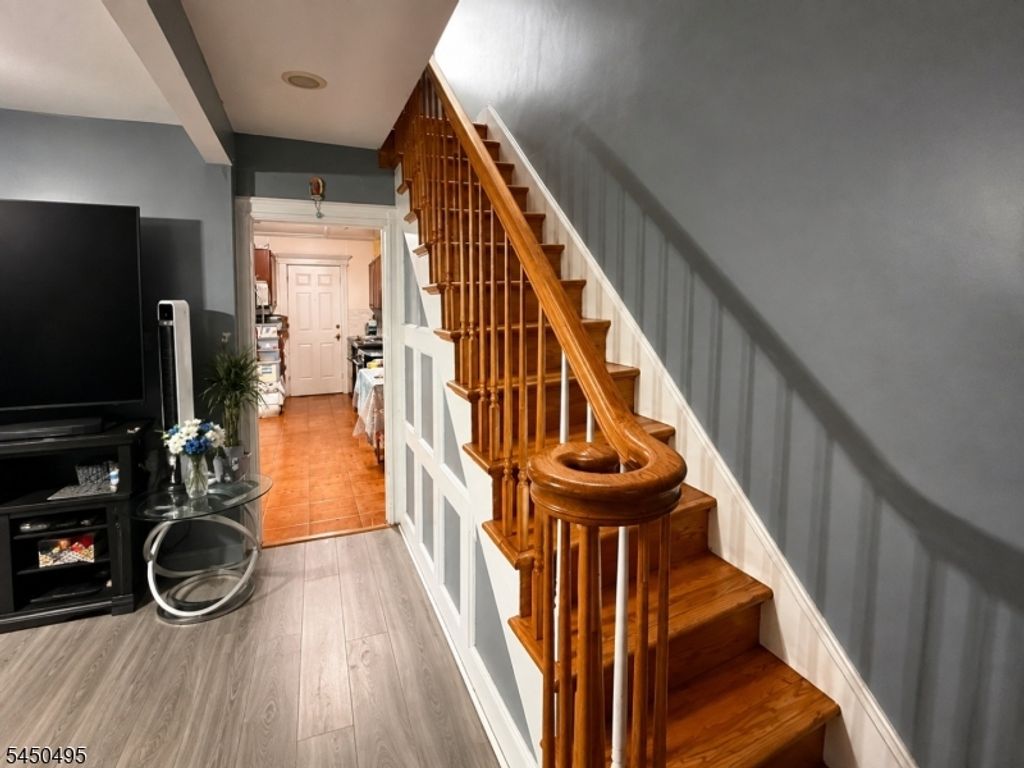 979 W 4Th St, Plainfield City, NJ 07063 — photo 3