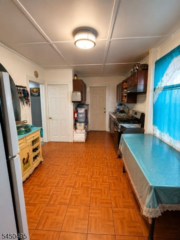 979 W 4Th St, Plainfield City, NJ 07063 — photo 4