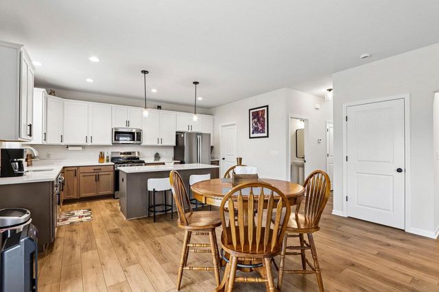 25819 77th PLACE, Salem, WI 53168