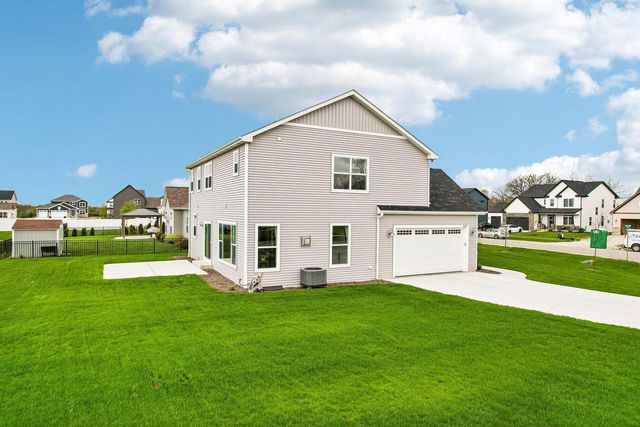 25819 77th PLACE, Salem, WI 53168