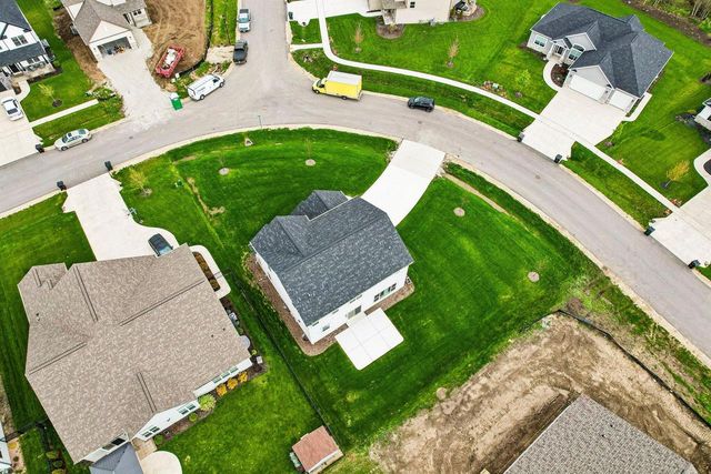 25819 77th PLACE, Salem, WI 53168