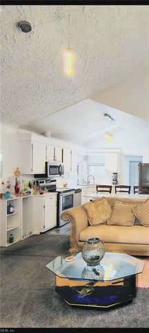 623 Roland DR, Norfolk, VA 23509
