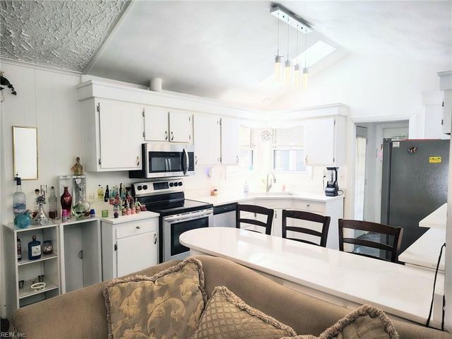 623 Roland DR, Norfolk, VA 23509