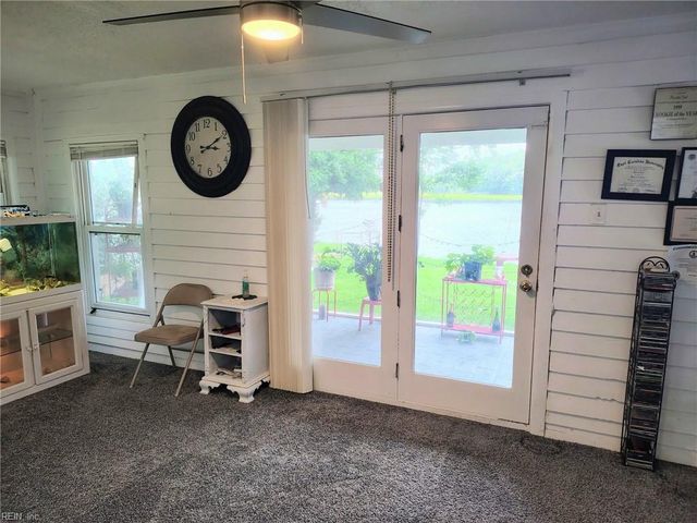 623 Roland DR, Norfolk, VA 23509