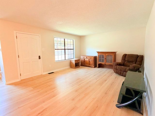 16411 Lone Pine, North Little Rock, AR 72118