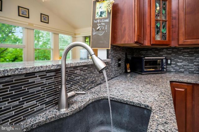 5501 HICKORY TREE LN, Mineral, VA 23117