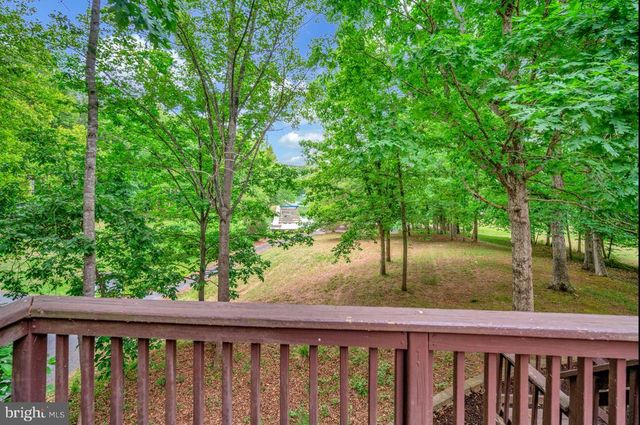 5501 HICKORY TREE LN, Mineral, VA 23117