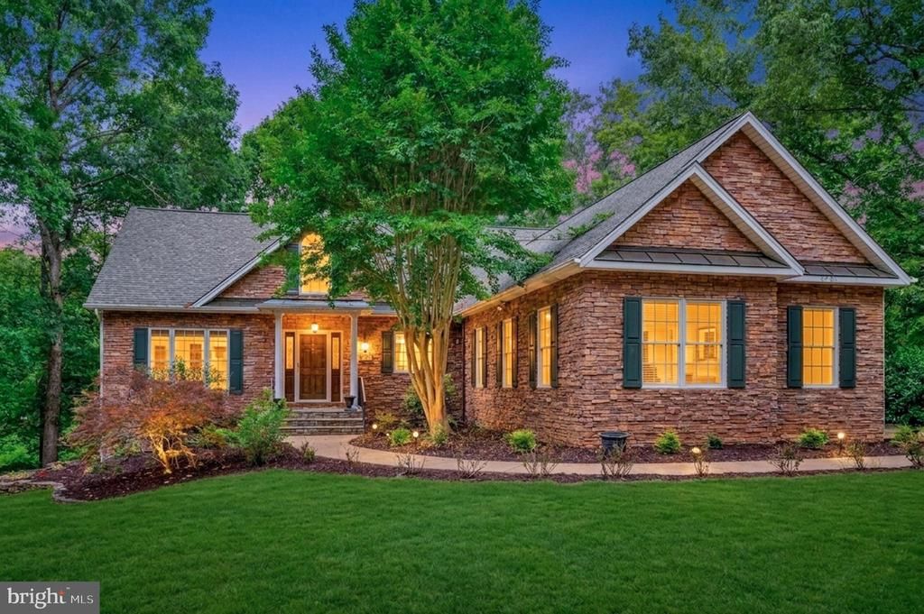 5501 HICKORY TREE LN, Mineral, VA 23117
