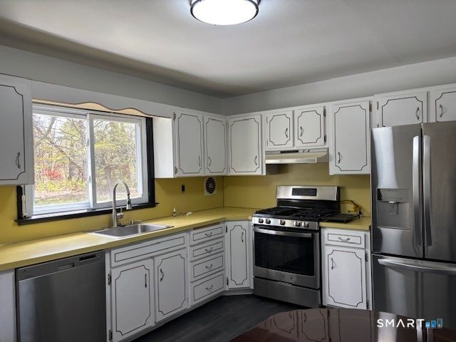 42 Wendy Road, Trumbull, CT 06611