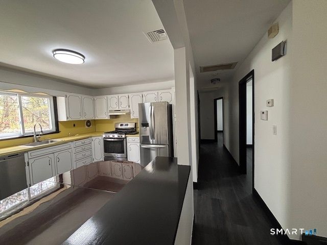 42 Wendy Road, Trumbull, CT 06611