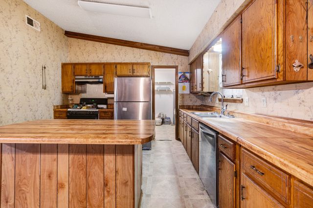 4411 Fm-100, Honey Grove, TX 75446